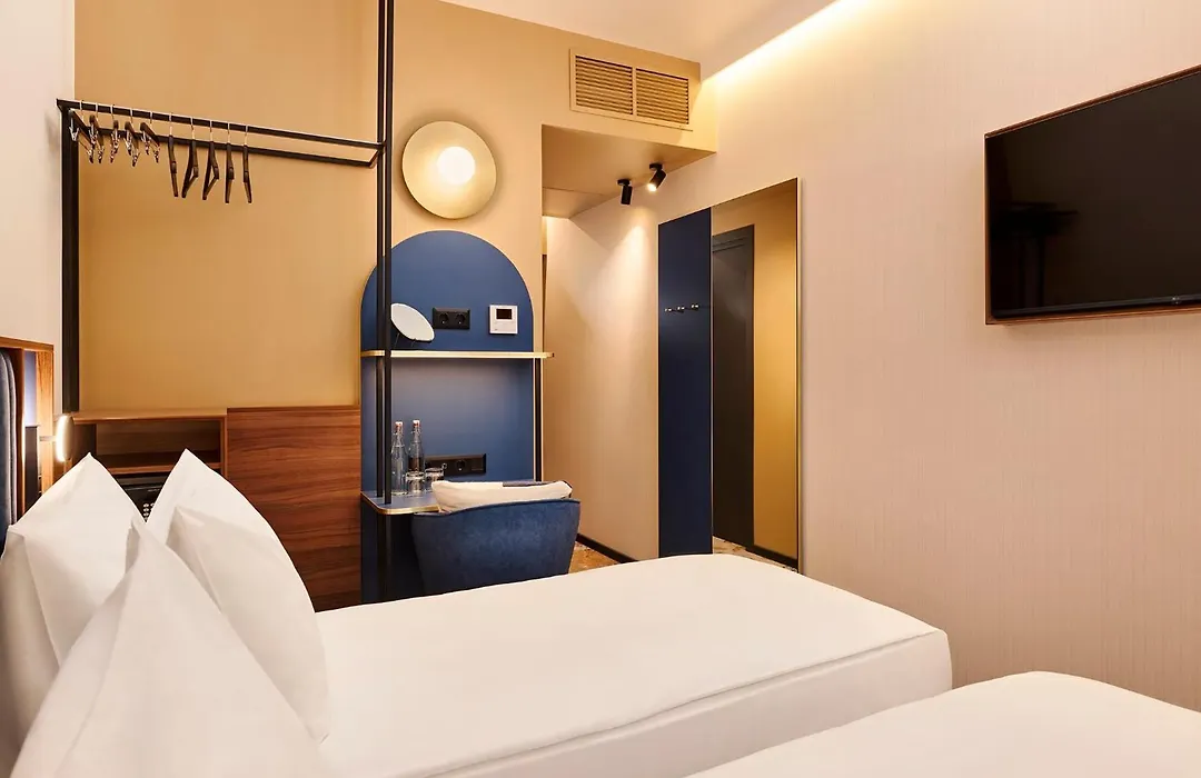 Voco Budapest D8 By Ihg-1