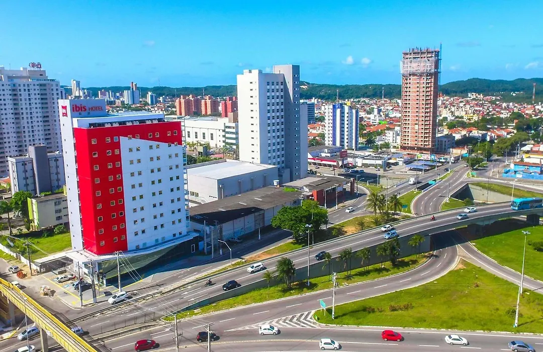 Ibis Natal-1