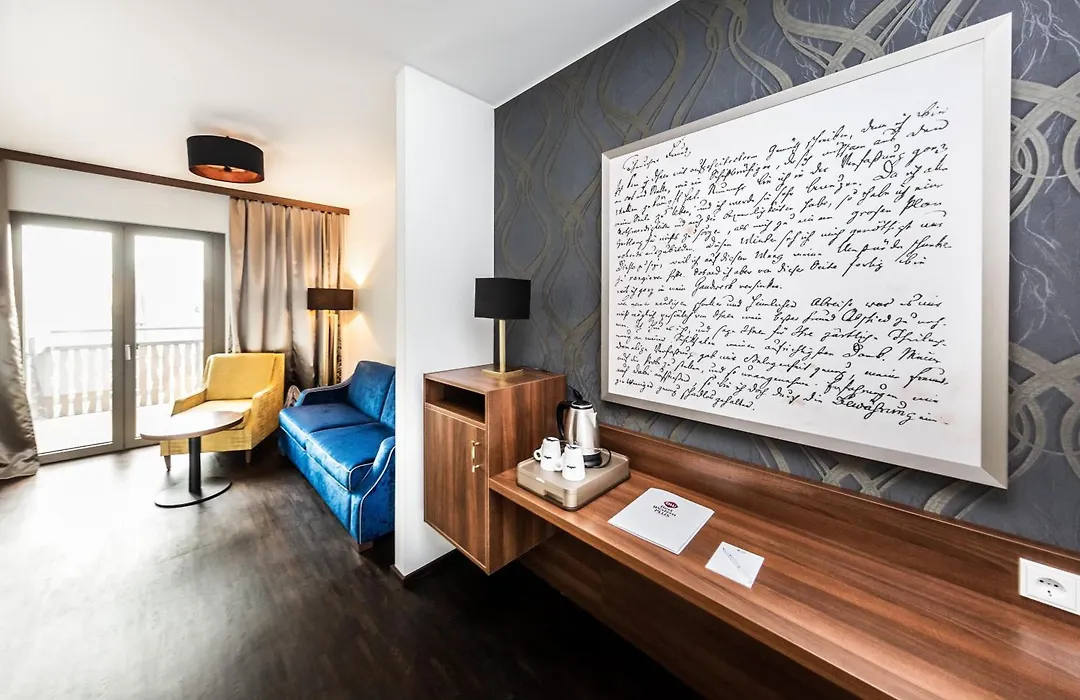 Best Western Plus Royal Suites-1