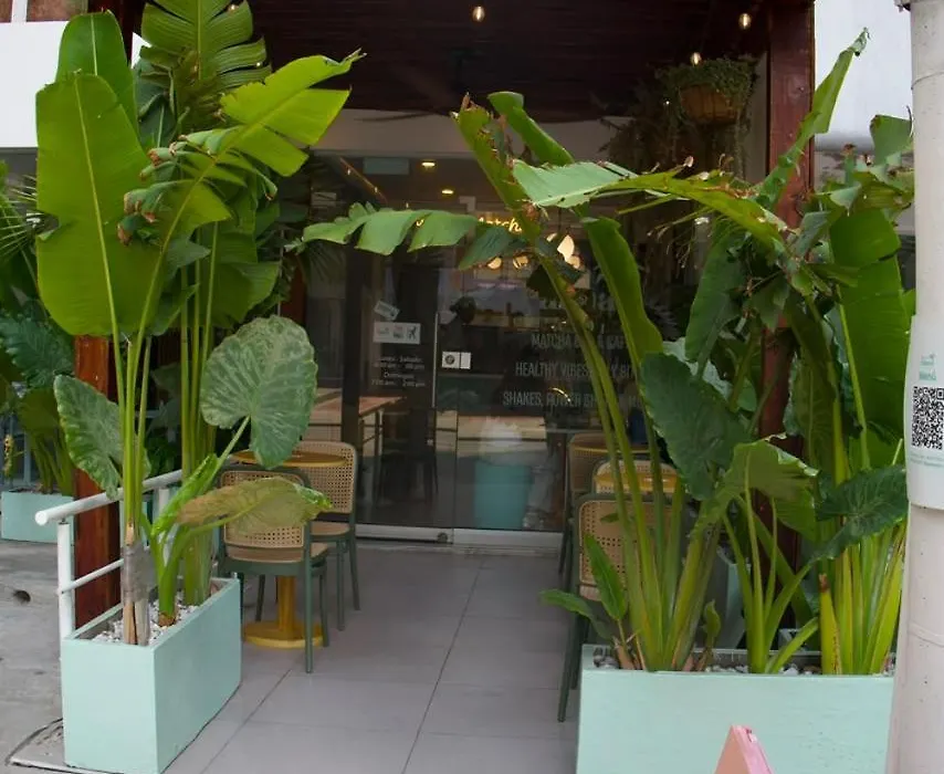 Hotel Amoek-1
