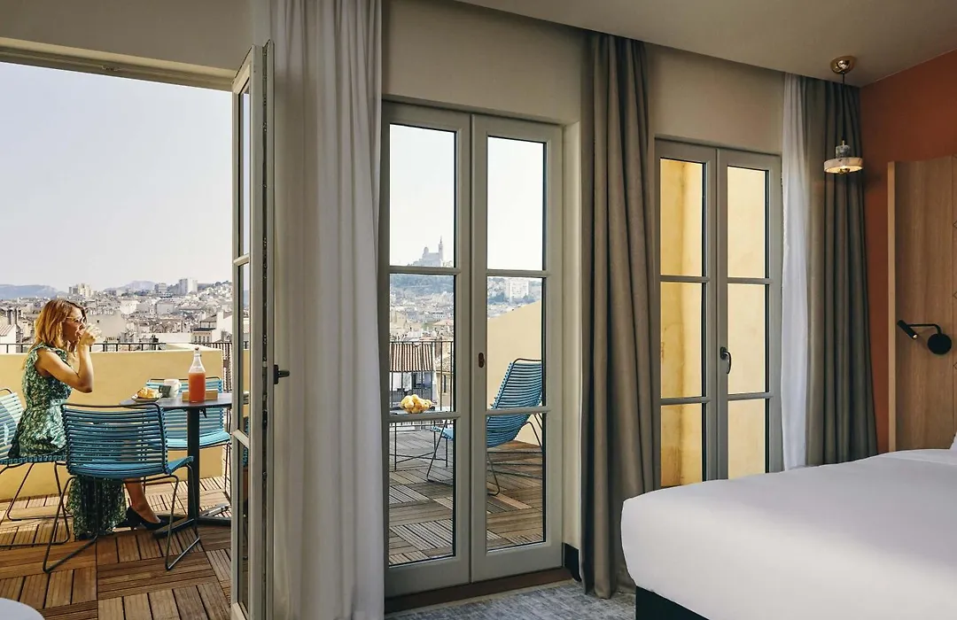 Mercure Marseille Canebiere Vieux-Port-1