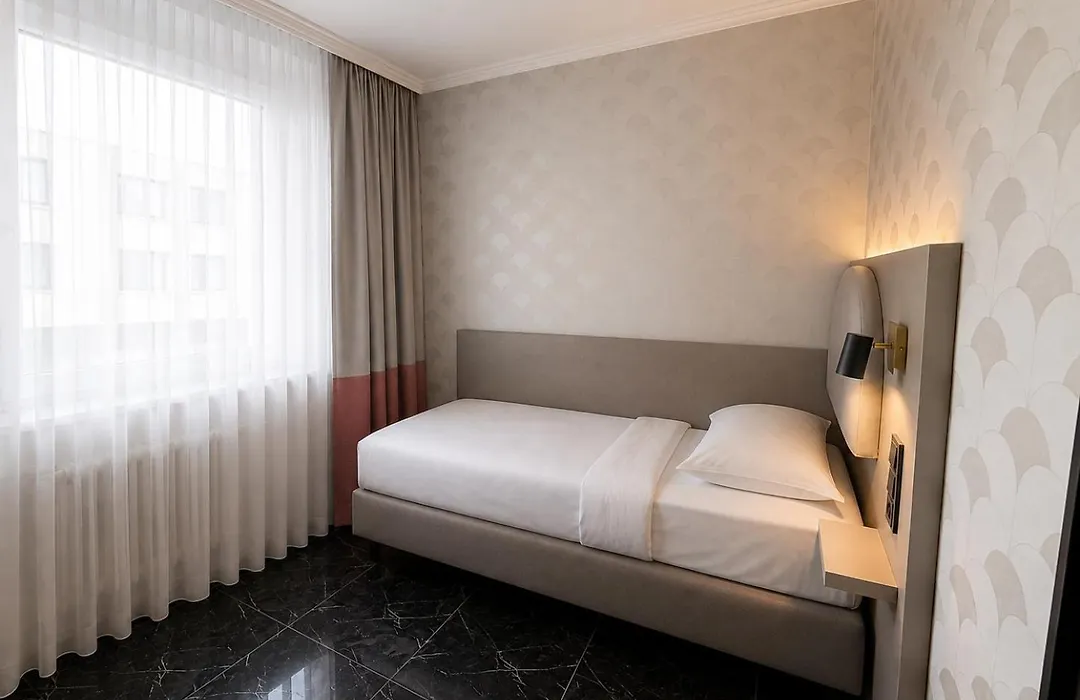 Hotel Belmont Classic-1