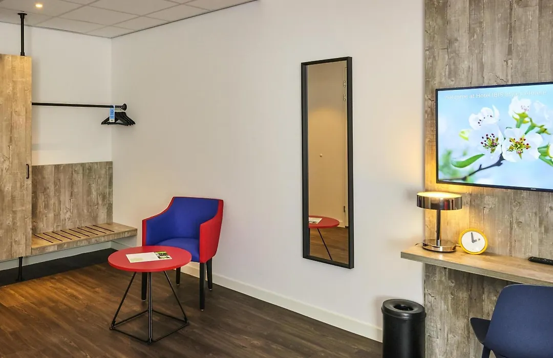 ibis Styles Almere-1