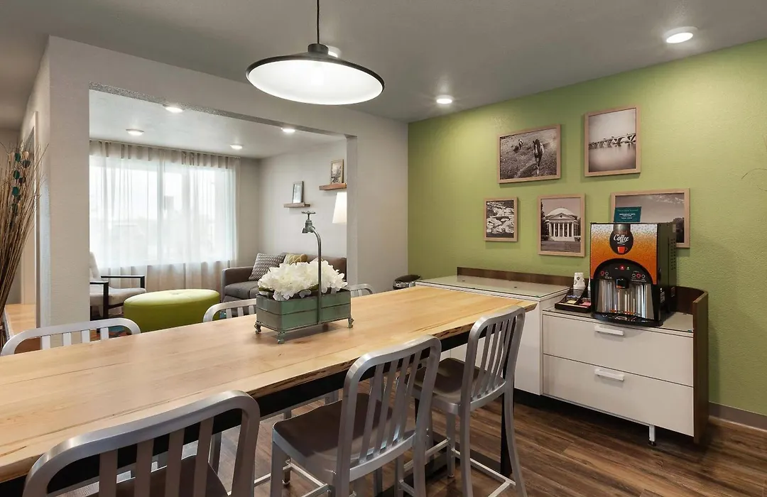Woodspring Suites Quantico-1