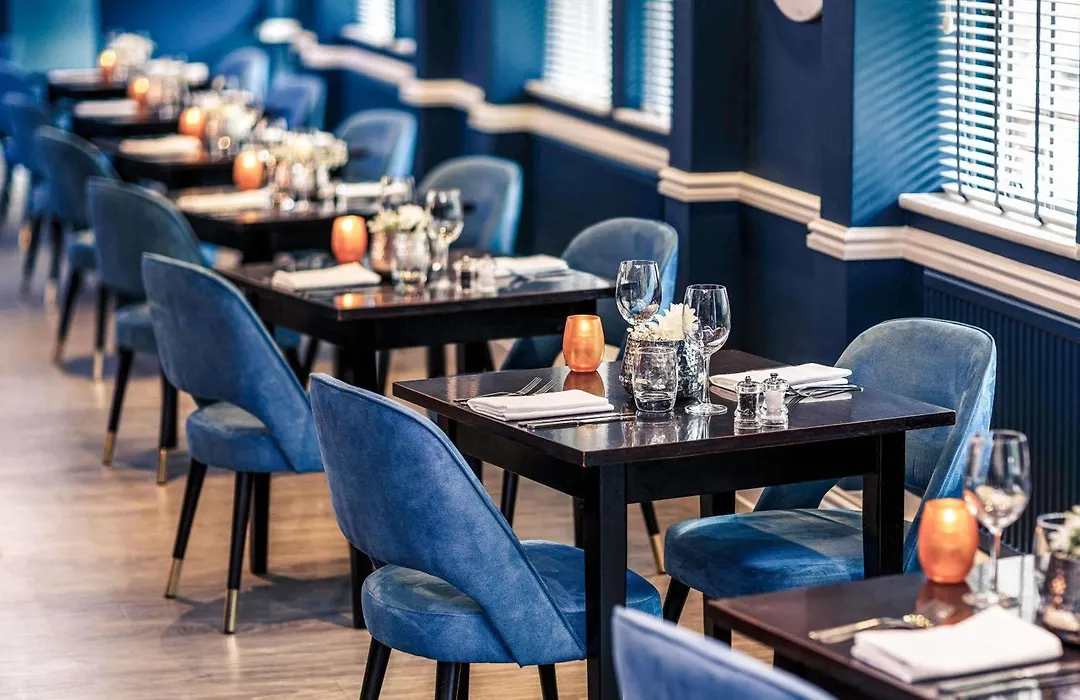 Mercure Swansea Hotel-1
