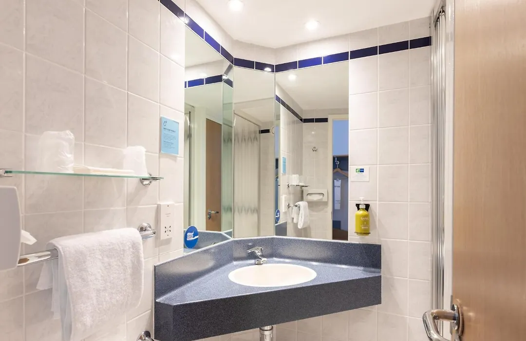Holiday Inn Express Aberdeen City Centre By Ihg-1
