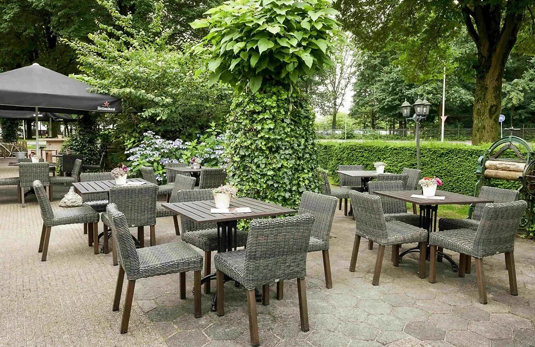 ibis Tilburg-1
