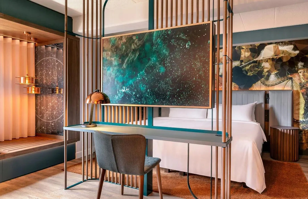 Renaissance Amsterdam Hotel-1
