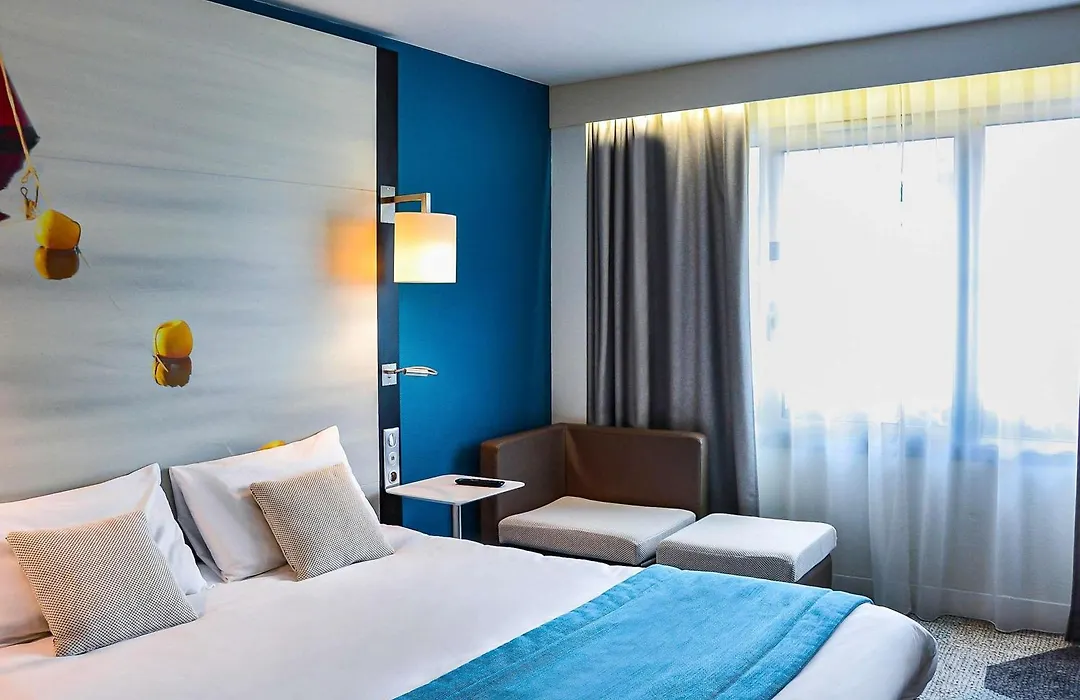 Mercure Lorient Centre-1