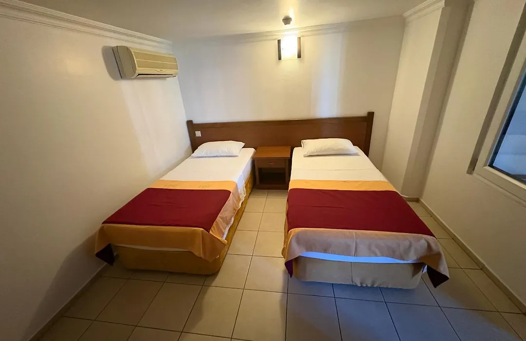 Hotel Royal Hill-1