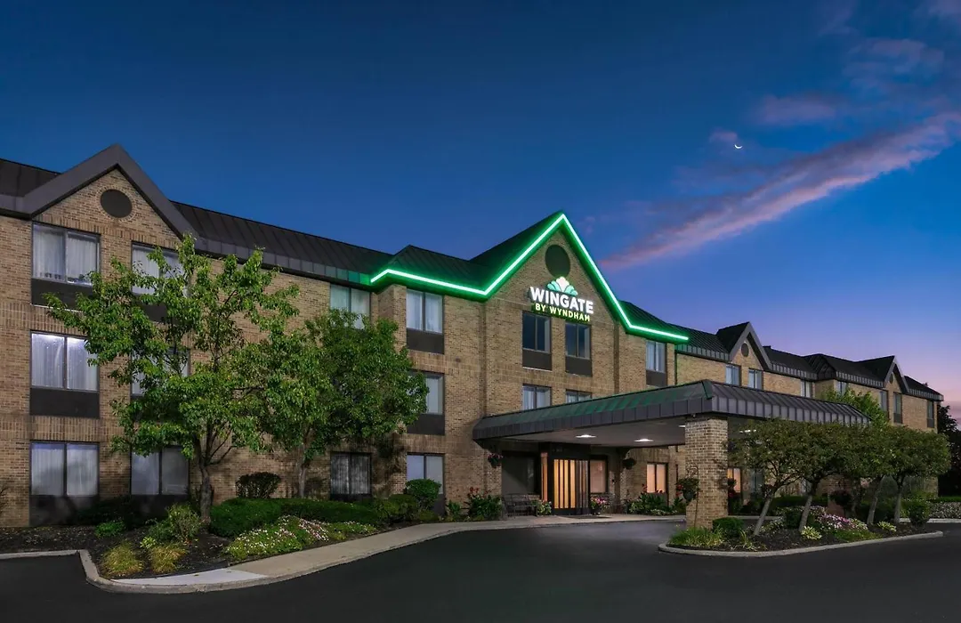 Wingate By Wyndham Utica-1