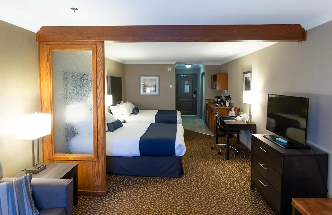 Best Western Plus Fernie Mountain Lodge-1