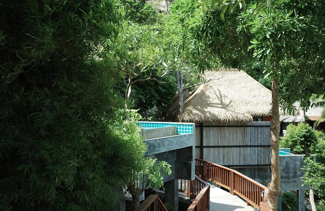 Koh Tao Relax Freedom Beach Resort-1
