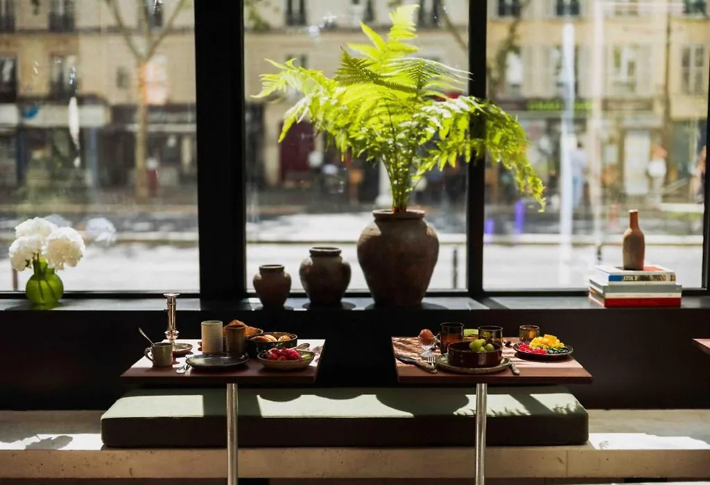 Hotel Lulu Paris-1