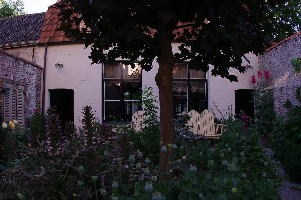 B&B Canal Deluxe-1