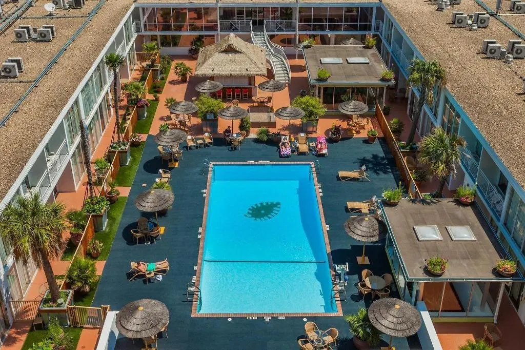 El Tropicano Riverwalk-1
