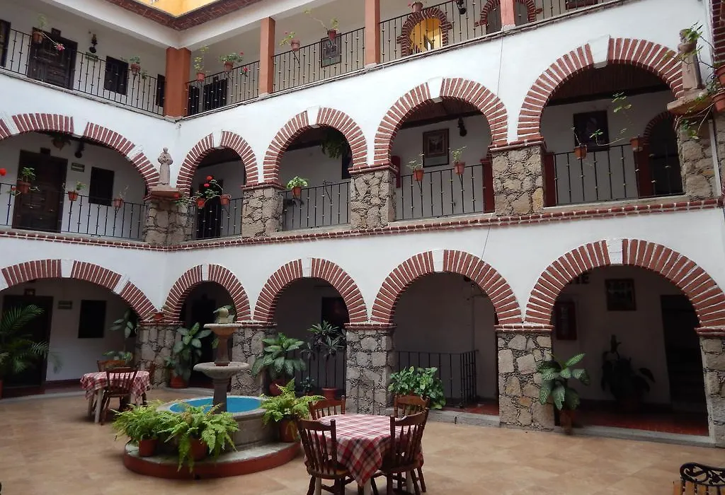 Hotel Molino Del Rey-1
