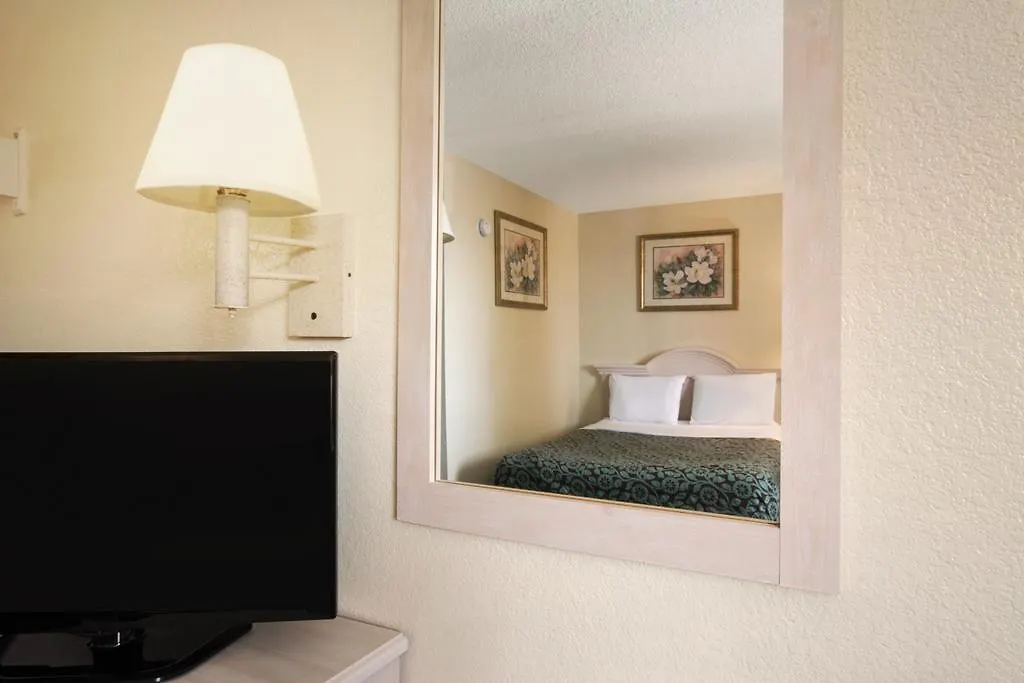 Days Inn Pensacola North-1
