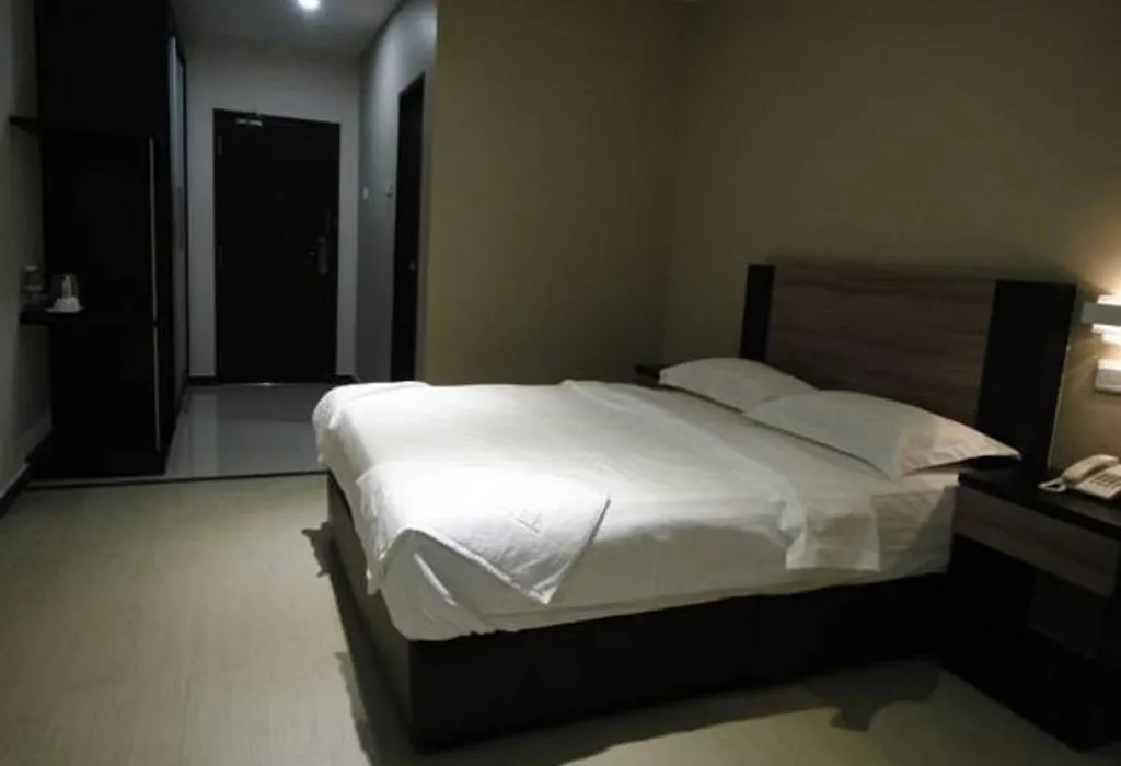 Galaxy Hotel Simpang Ampat-1