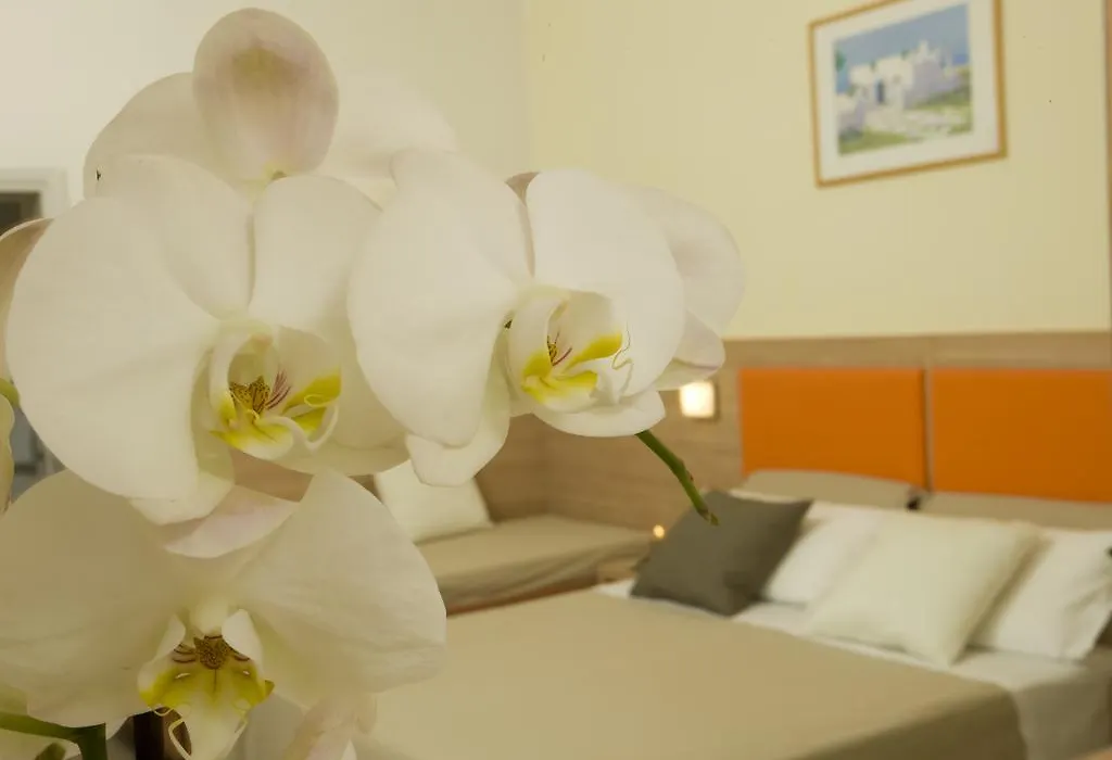 Hotel Consuelo-1