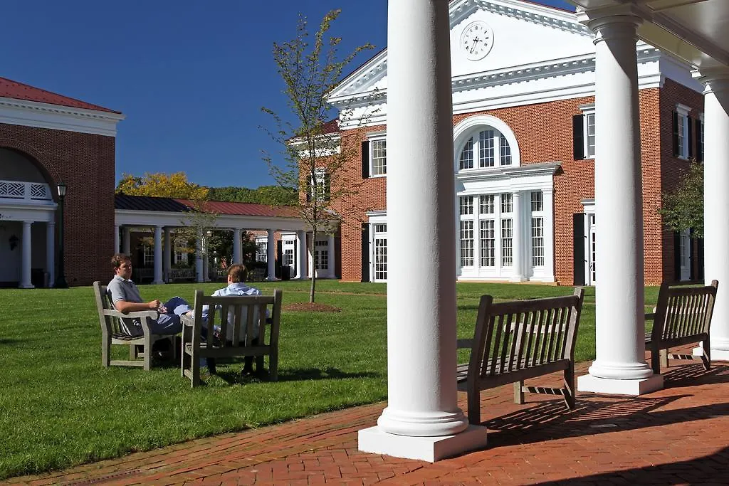 University Of Virginia Inn At Darden-1