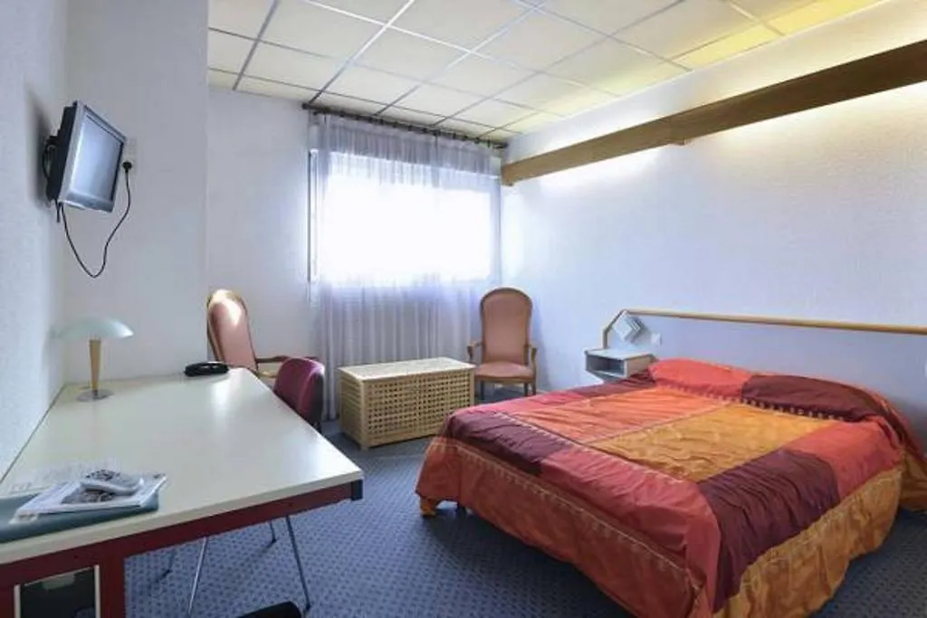 Hotel Chantafred-1