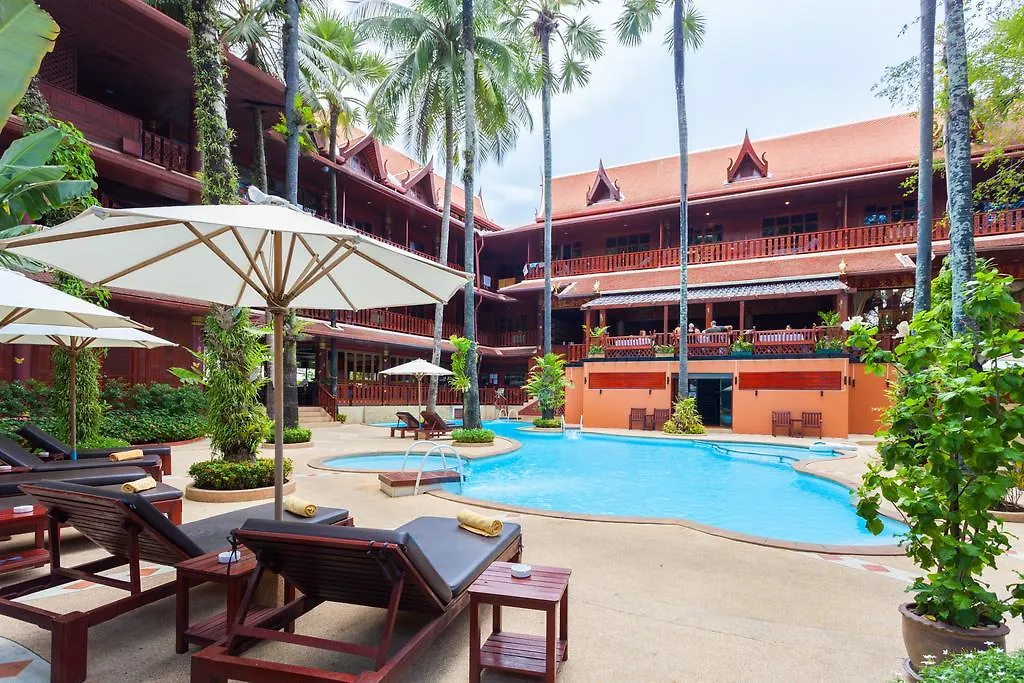 Royal Phawadee Village Patong - 2 Minutes Walk To The Beach-1