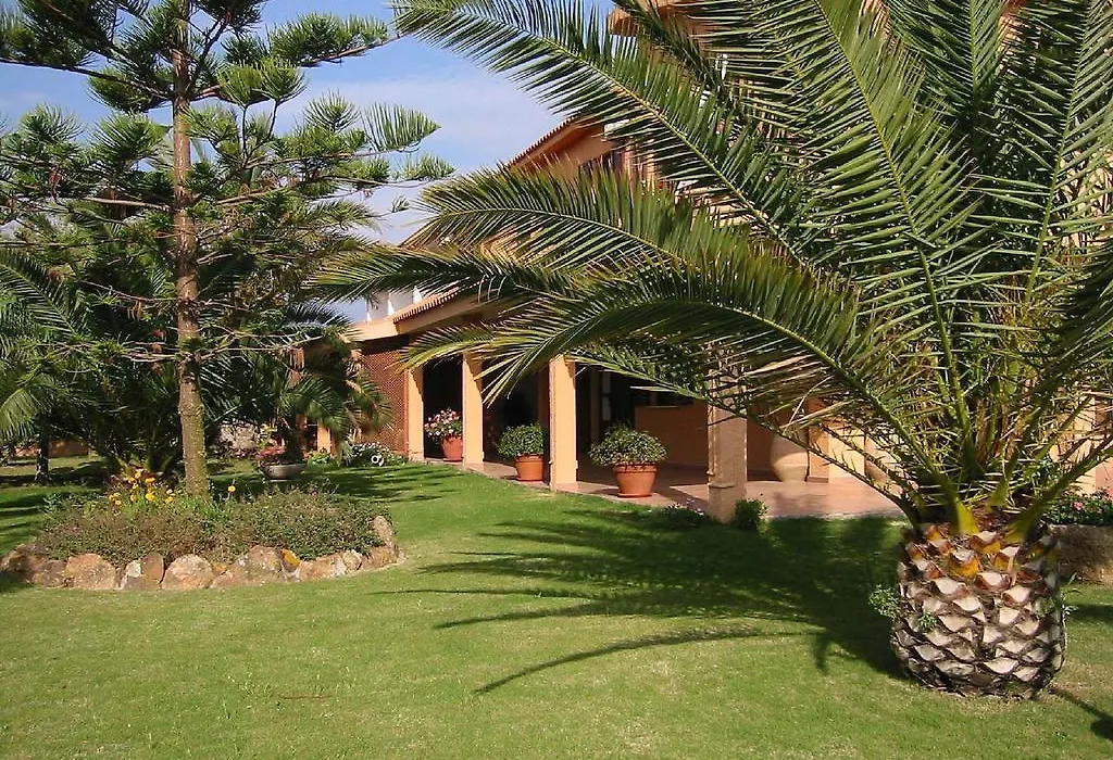Hotel Su Giudeu-1