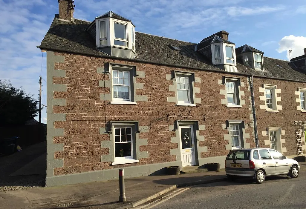 Lovat House-1