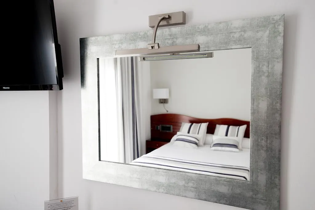 Hotel Placa-1