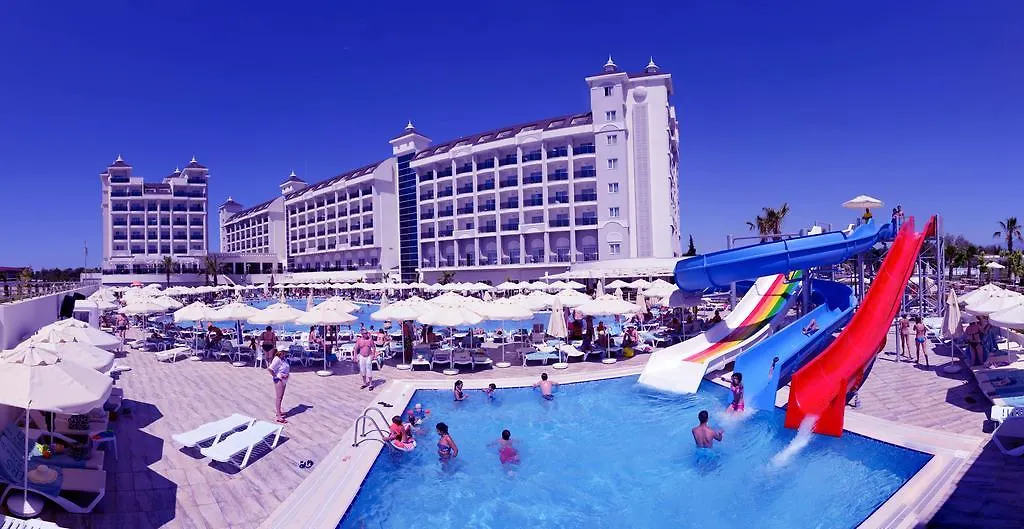 Lake & River Side Hotel & Spa-1