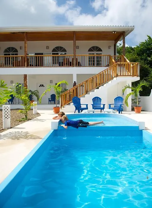Cosmopolitan Guesthouse-1