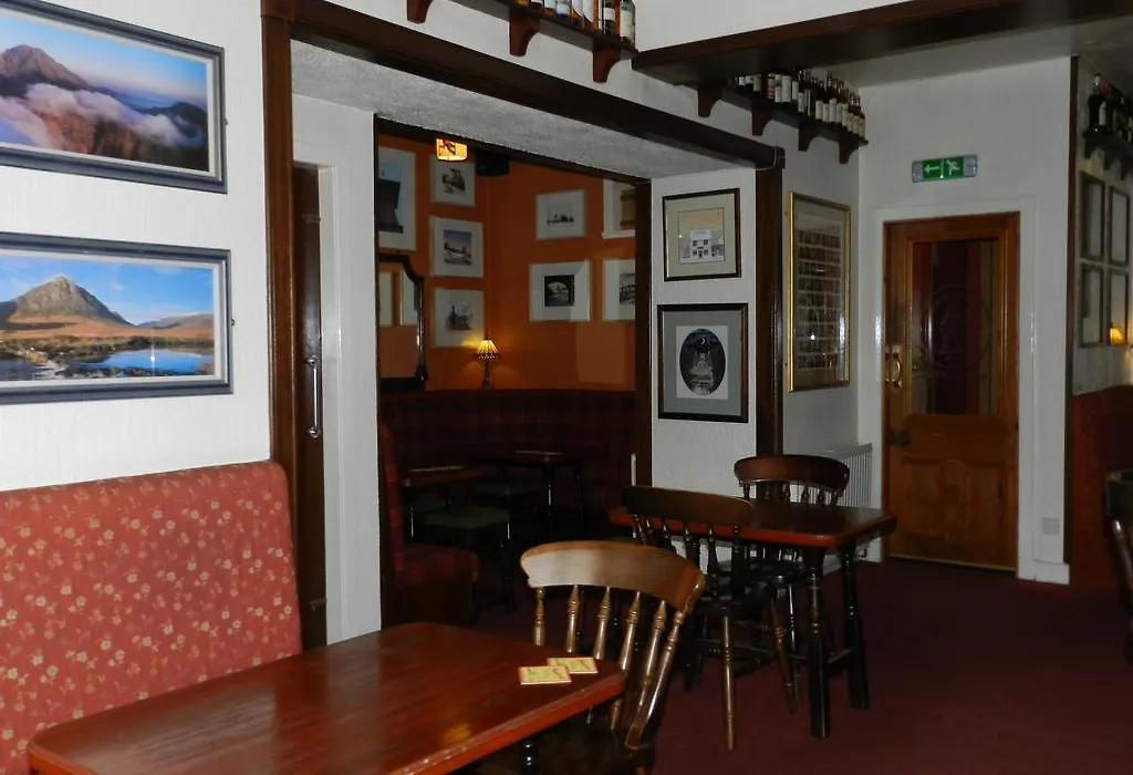 Highlander Inn-1