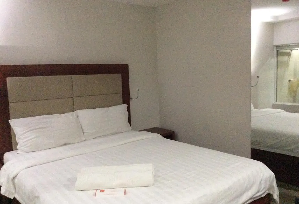 Cherry Midtown Hotel-1