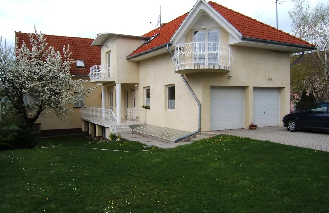 Janko Apartman-1