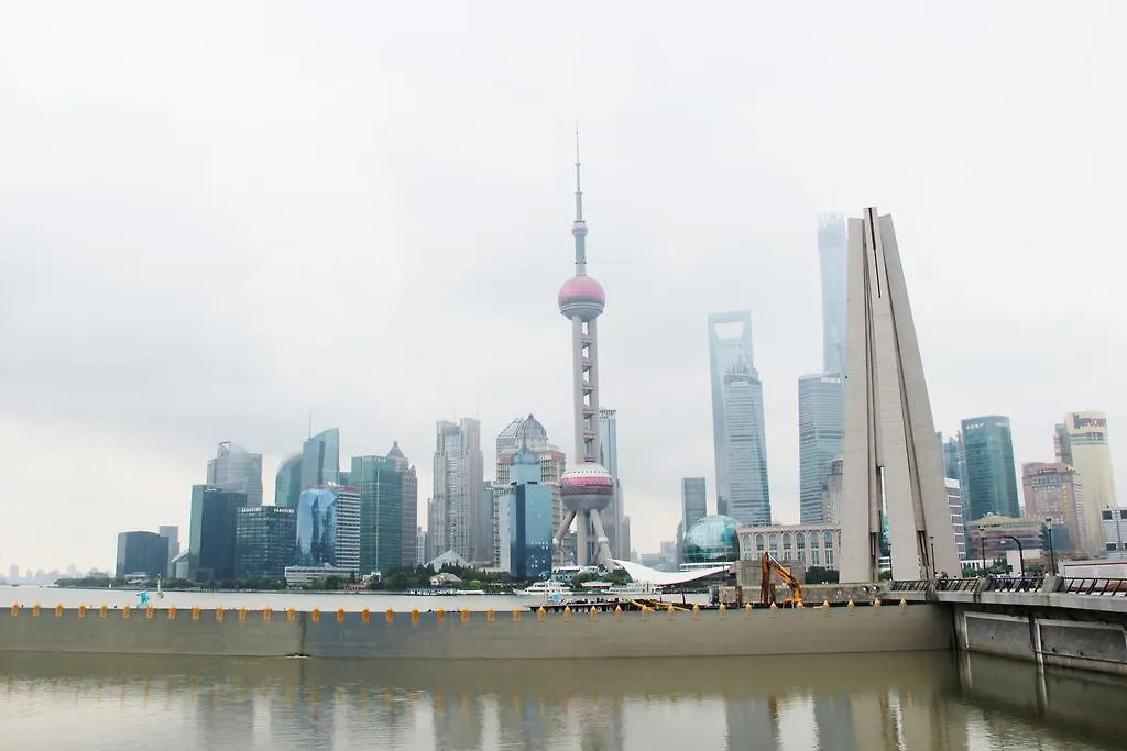 The Seagull On The Bund-1