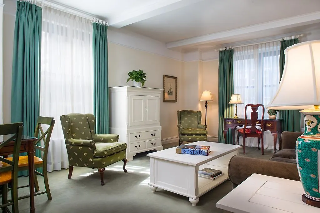Roger Smith Hotel-1