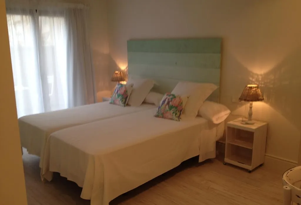 Can Segura Hotel-1