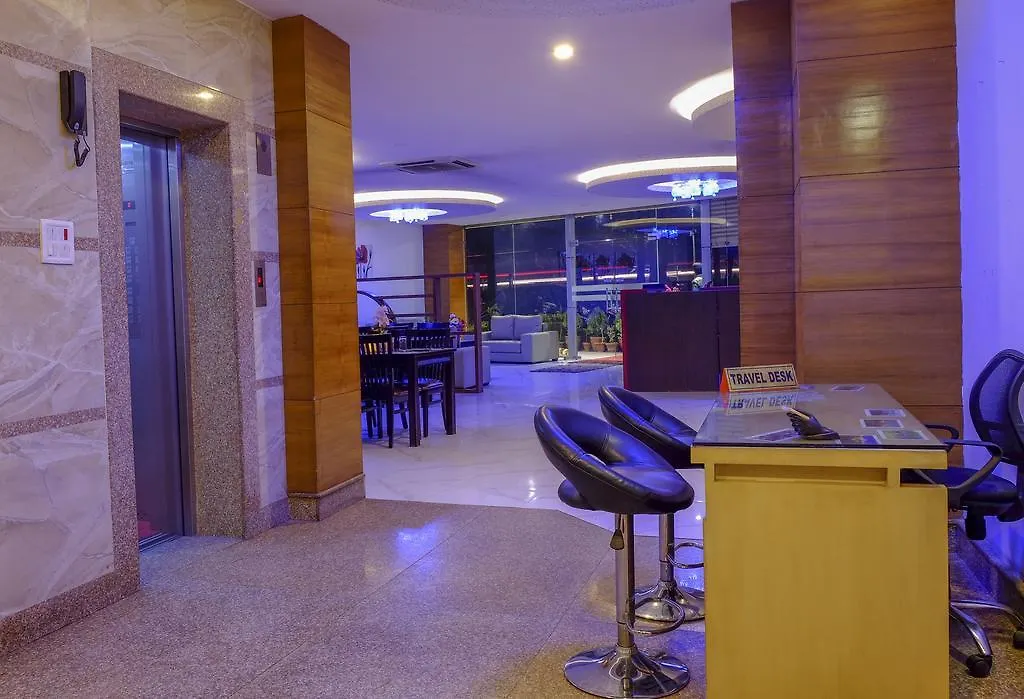 Hotel Regal Airport-1