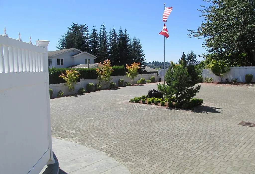 Mansion Inn Lake Stevens-1
