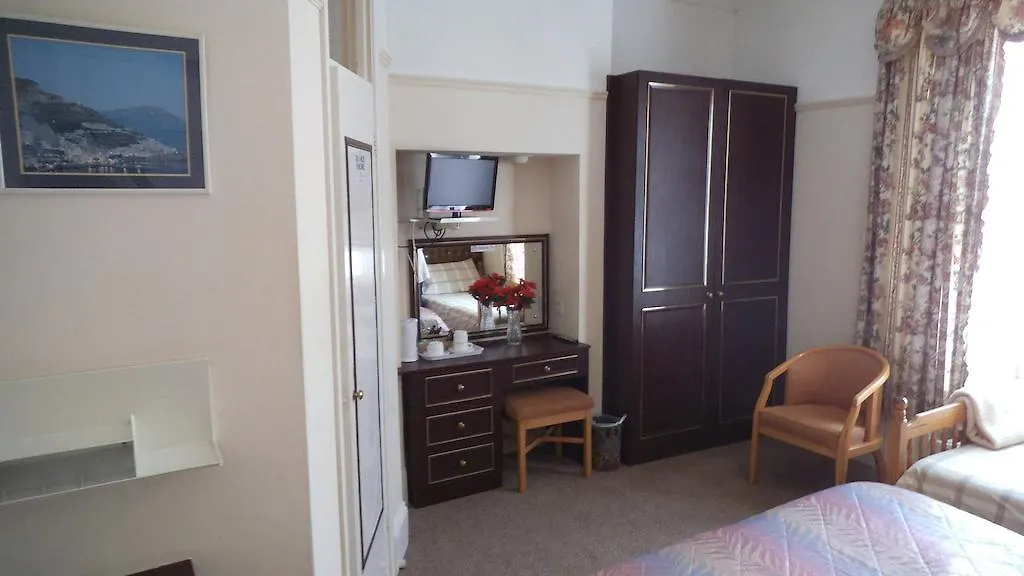 Thalatta Guest House-1