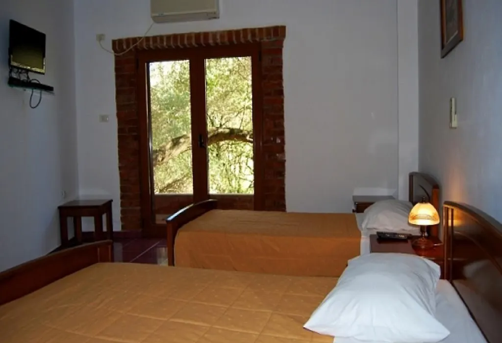 Hotel Livia-1