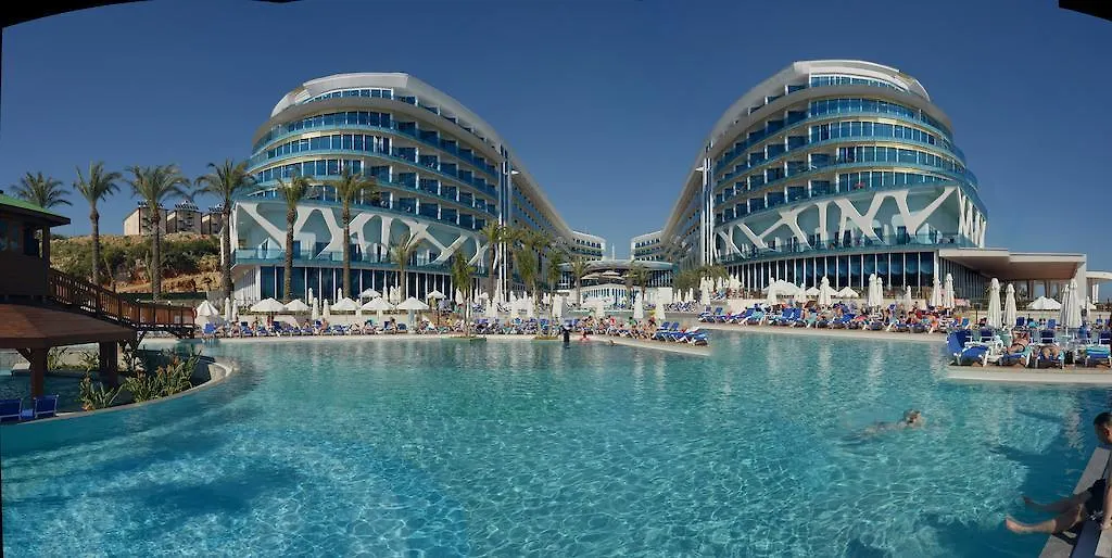 Vikingen Infinity Resort & Spa-1