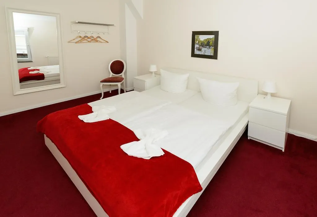 City Hotel-Pension Brandenburg-1