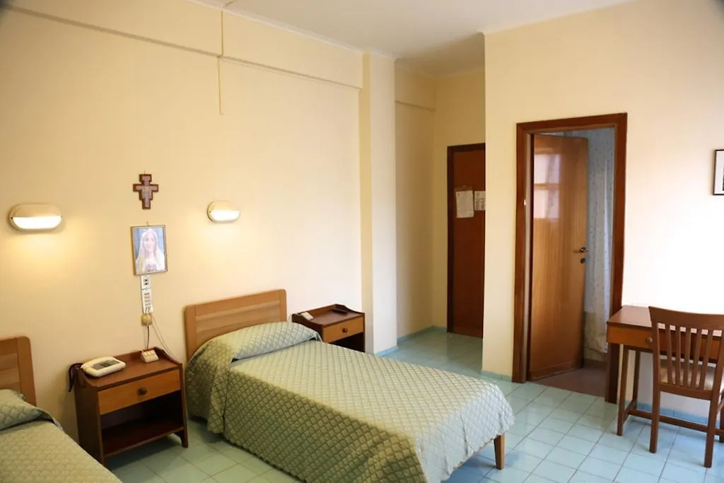 Casa Piccole Ancelle Di Cristo Re-1