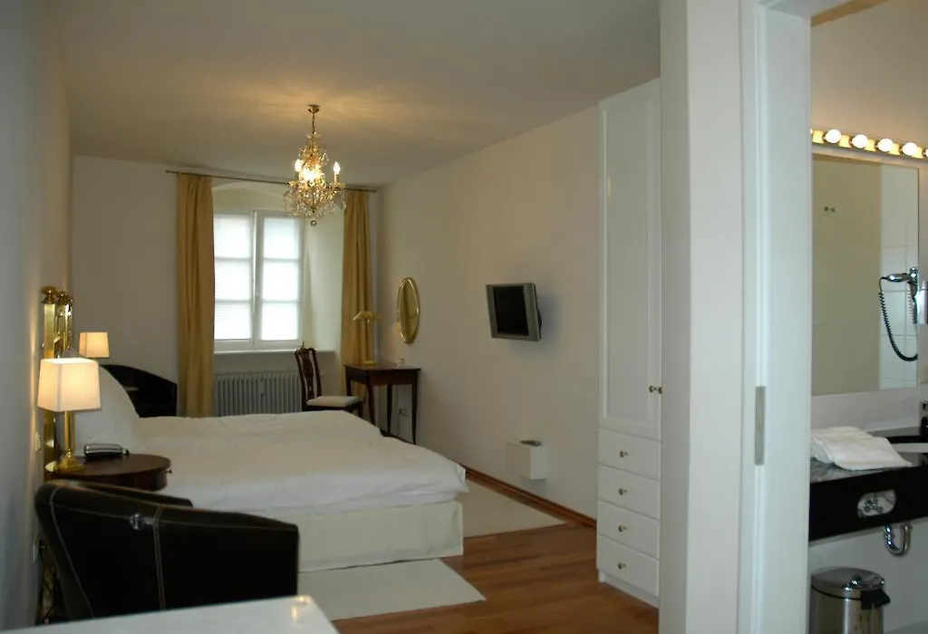Hotel Goldenes Kreuz-1