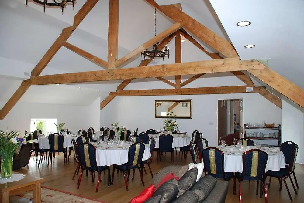O'Briens Cashel Lodge-1
