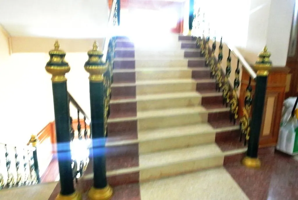 โรงแรม โรสการ์เด้น-1