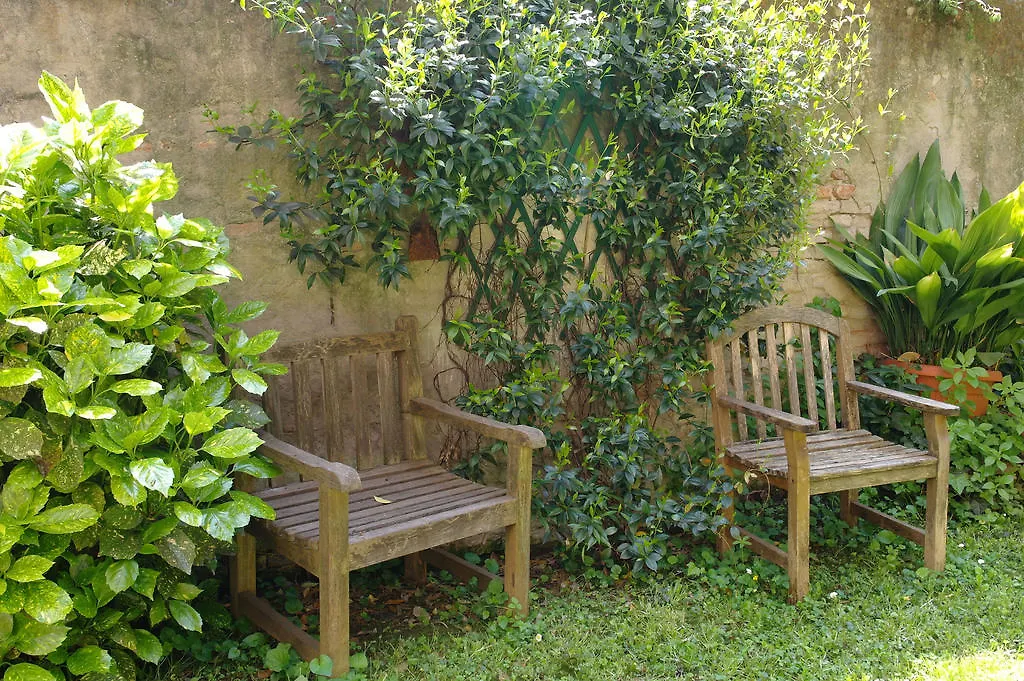 Il Giardino Fiorito-1