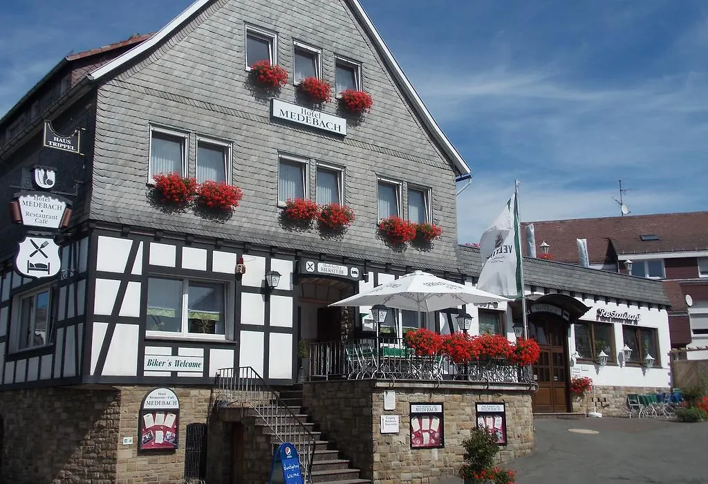 Hotel Medebach - Zum Schwanenkönig-1